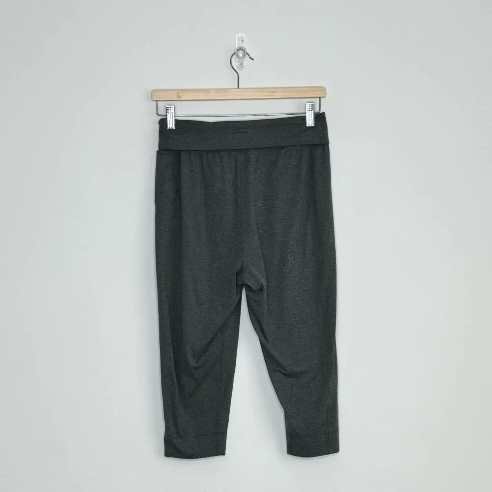 PATAGONIA | Trail Beta Capri Leggings | S